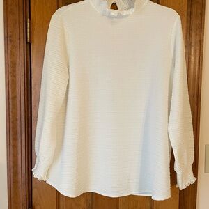 SHEIN White Ruffled Long Sleeve Blouse